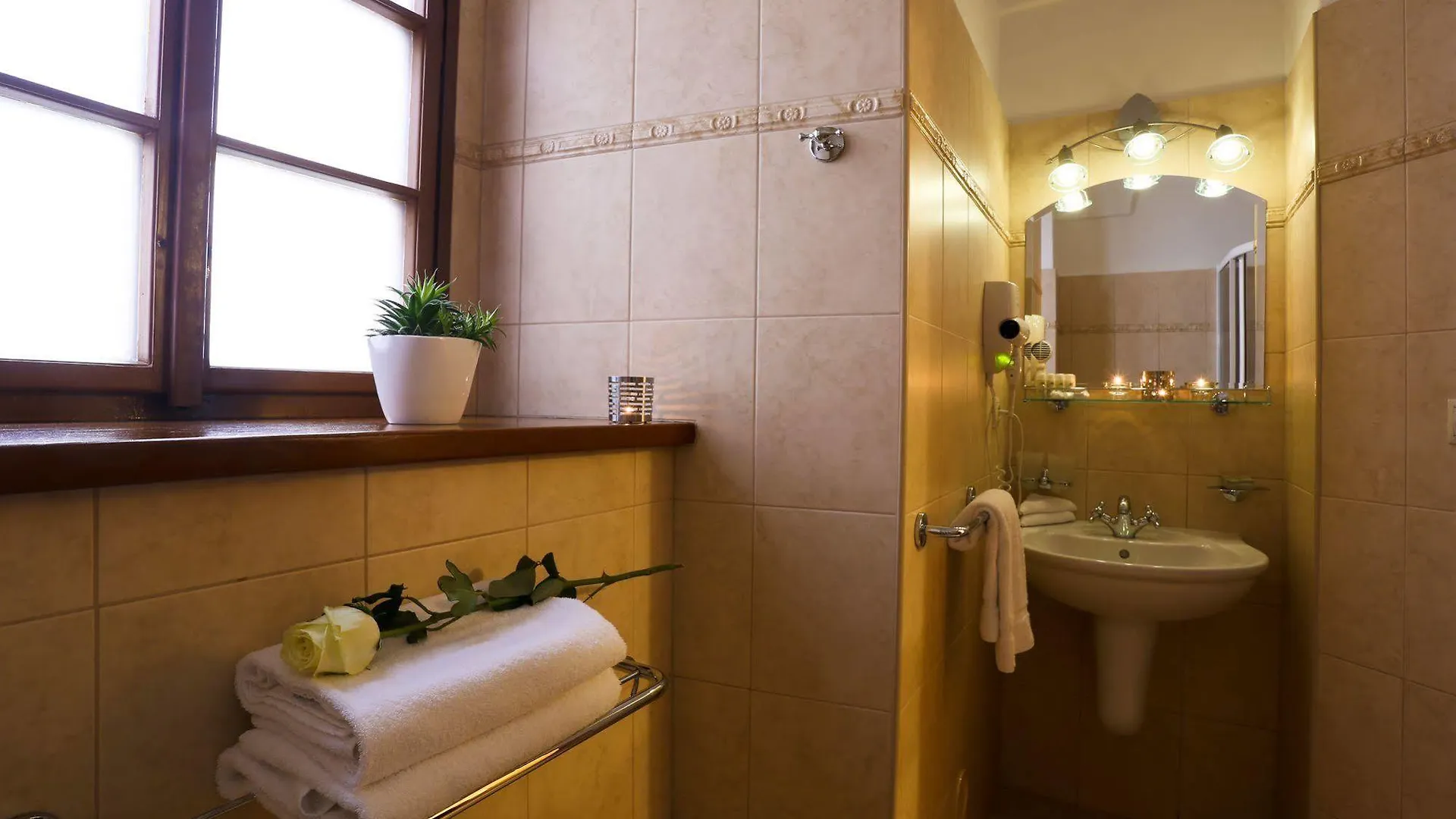 Questenberg Hotel Prag 4*,