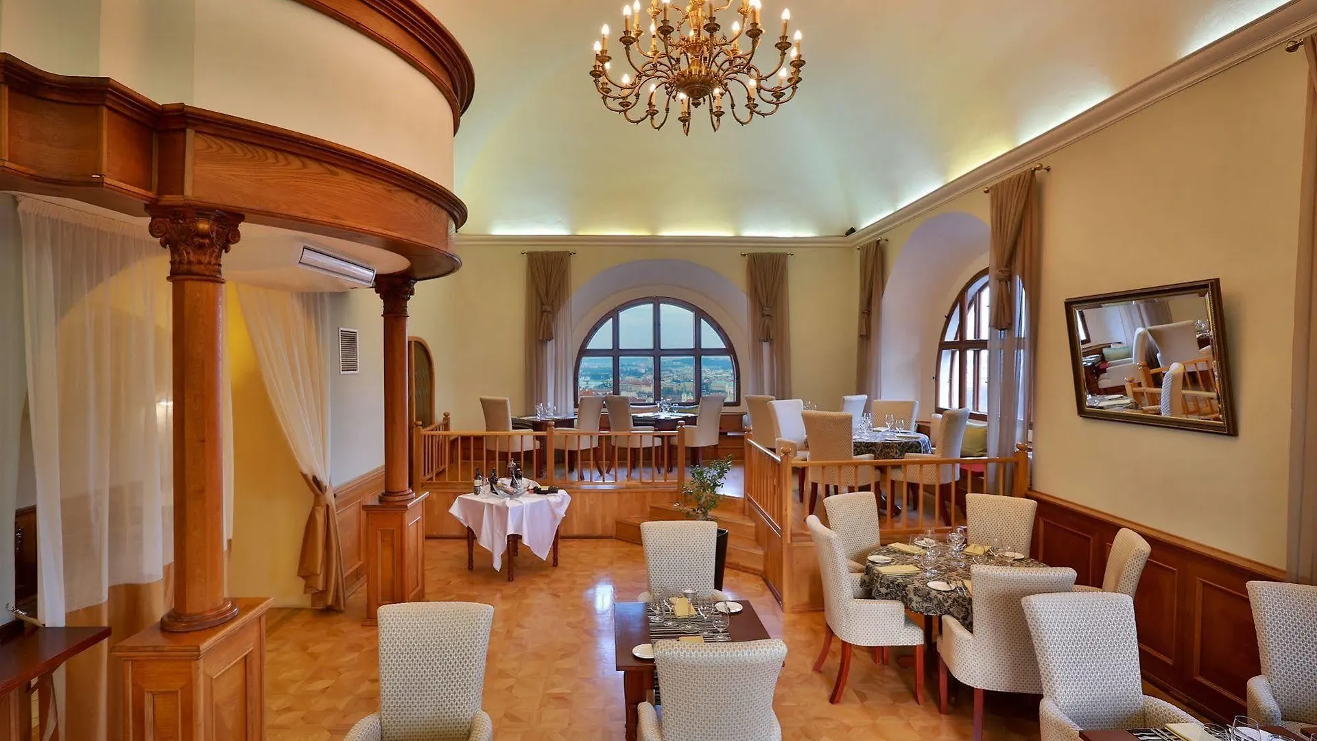 Questenberg Hotel Prag 4*,